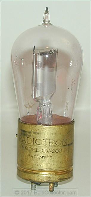 rca_uv200_.jpg