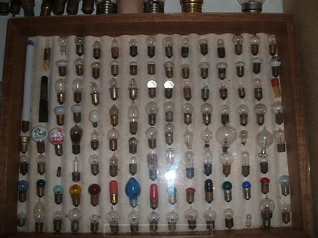 12 - miniature lamps.JPG